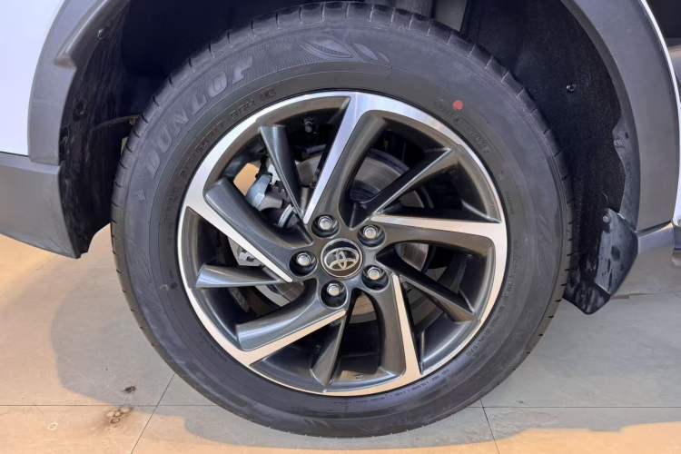 Used Toyota C-HR 2023 2.0L Luxury Edition
