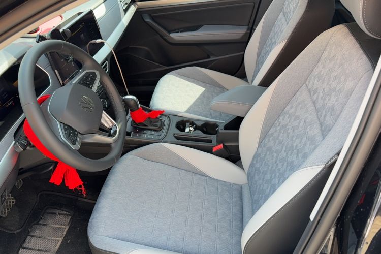 Used Volkswagen Lavida 2024 300TSI DSG Full-Comfort Edition Left Front Seat