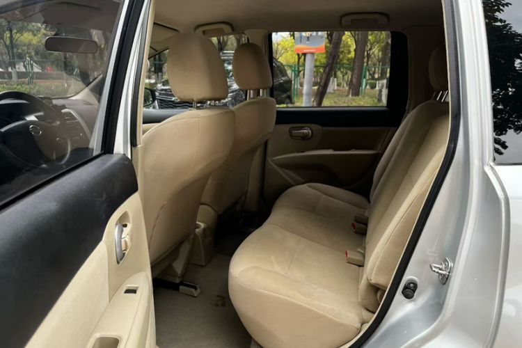 Used Nissan Livina 2015 1.6XE CVT Comfort Edition