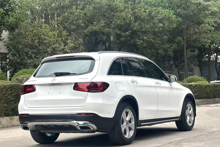 Used Mercedes-Benz GLC 2020 Facelifted GLC 260 L 4MATIC Dynamic Edition Exterior 4