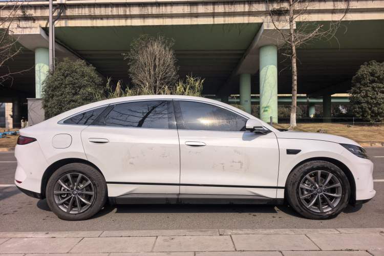 Used BYD Qin L 2025 EV 545KM Beyond Version
