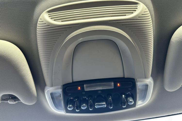 Used MINI 2016 1.2T ONE Five-Door Edition
