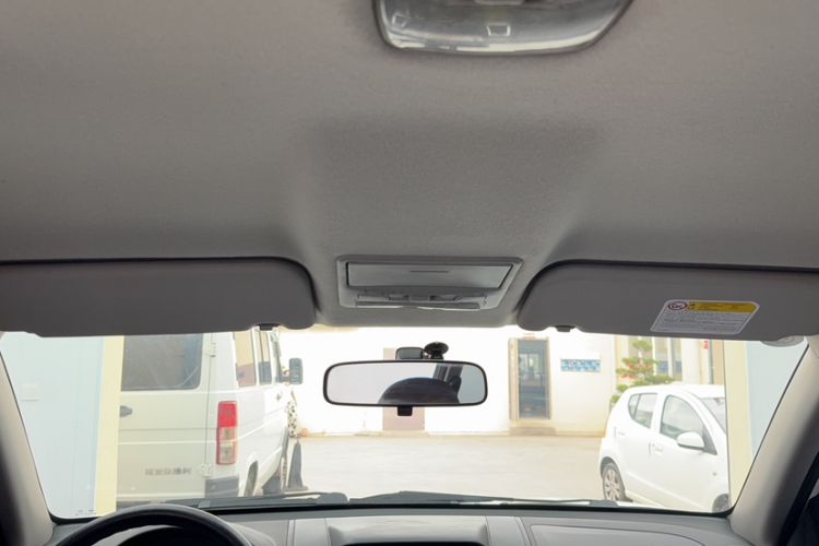 Used Mitsubishi Pajero Sport 2013 2.4L Manual Two-Wheel Drive Comfort Edition
