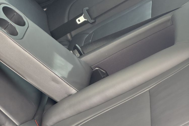 Used Jaguar XF 2014 XF 2.0T Luxury Edition Interior 3