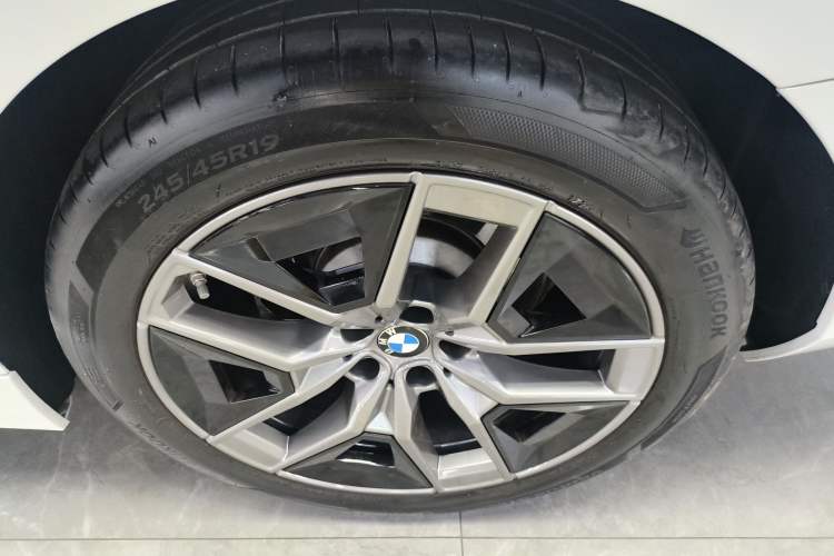 Used BMW 5 Series 2024 530Li Leading Luxury Package
