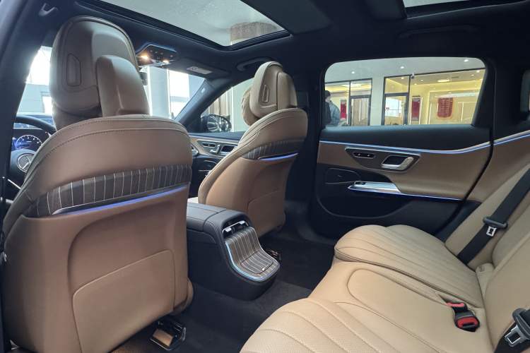 Used Mercedes-Benz E-Class 2025 Facelift E 300 L Fashion Edition