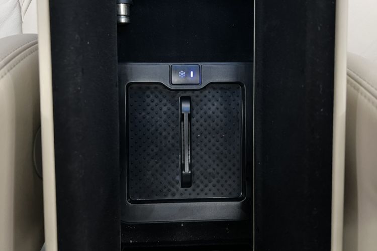 Used Buick GL8 2023 ES Lu Zun Deluxe Model