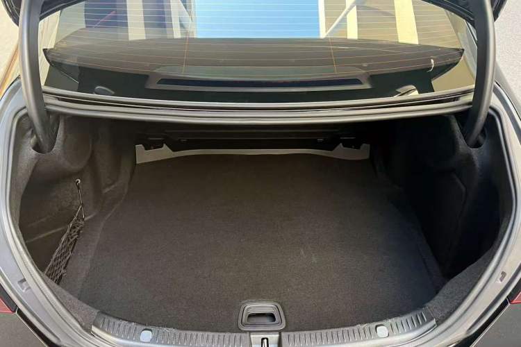 Used Mercedes-Benz E-Class 2023 Updated E 300 L Fashion Edition
