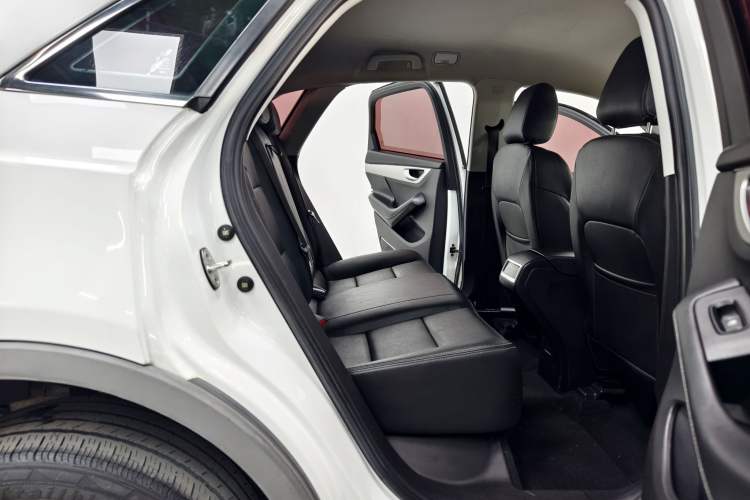 Used Zotye SR7 2016 1.5T CVT Magic Cube Door Edition China V Standard