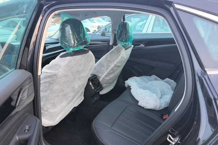 Used Volkswagen Passat New Energy 2025 430 PHEV Hybrid Business Edition
