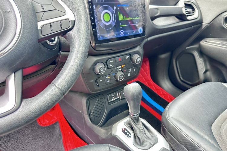 Used Jeep Renegade 2019 220T Automatic Leading Edition