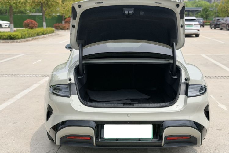 Used Xiaomi Auto SU7 2024 Rear-Drive Ultra-Long Range Advanced Pro-Level Intelligent Driving Version