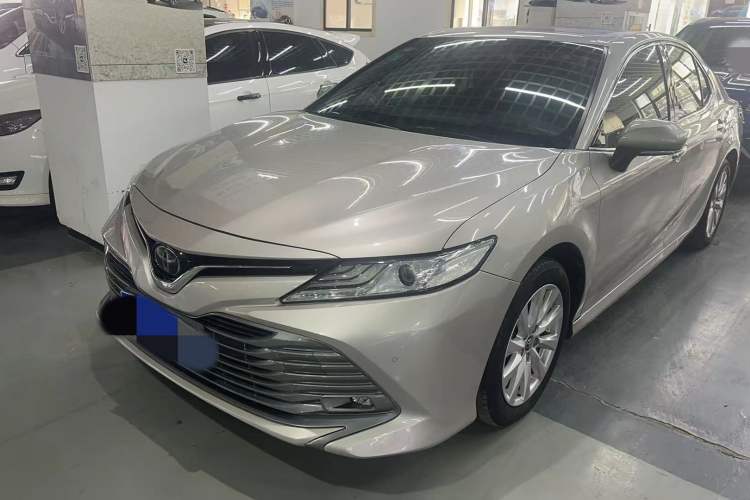 Used Toyota Camry 2019 2.0G Luxury Edition China VI Standard
