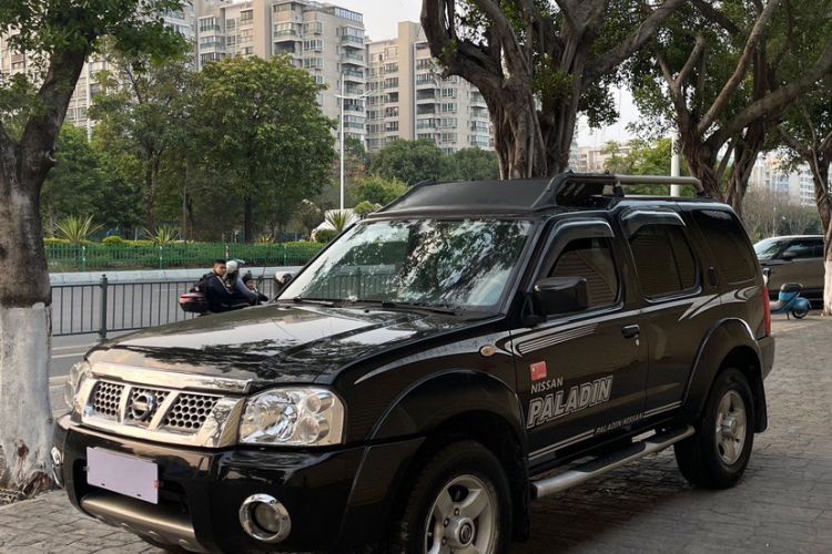 Used Nissan Paladin 2013 2.4L Two-Wheel Drive Standard Version China IV Standard
