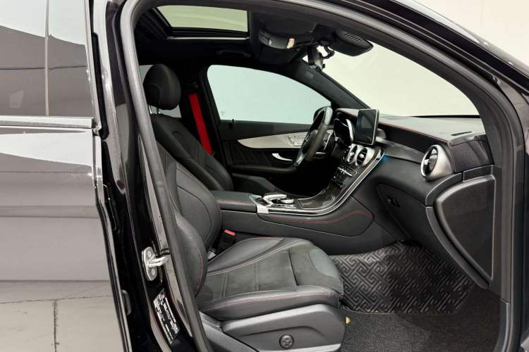 Used Mercedes-Benz GLC Coupe AMG 2017 AMG GLC 43 4MATIC Coupe SUV Right Front Seat