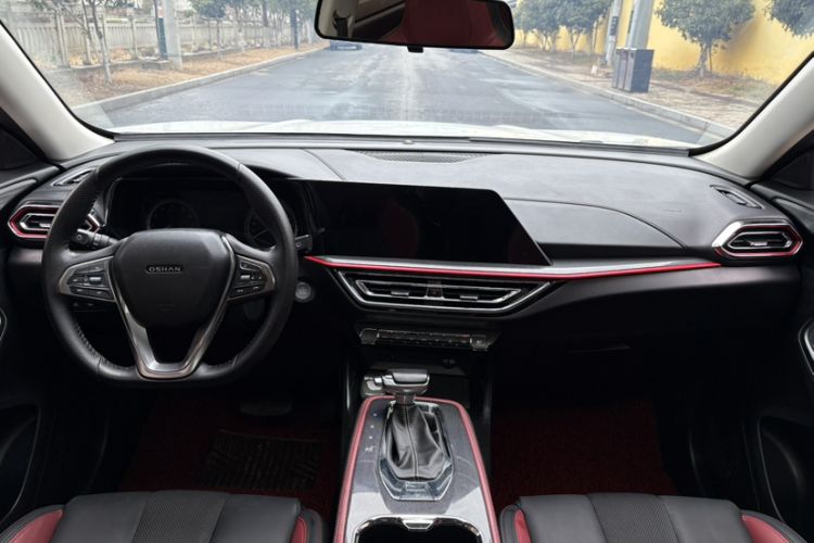 Used Oshan X5 2021 Revised Version 1.5T DCT Luxury Edition
