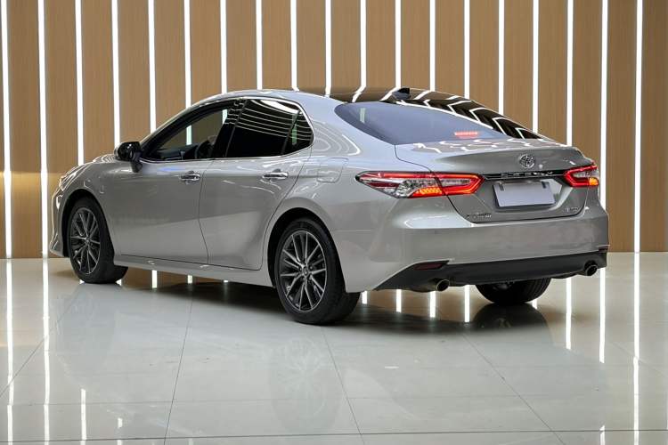 Used Toyota Camry 2021 2.5G Luxury Edition