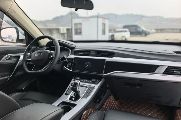 Used Geely Auto Emgrand X7 Sport 2021 Million Edition 1.8TD DCT Two-Wheel Drive Comfort Model
