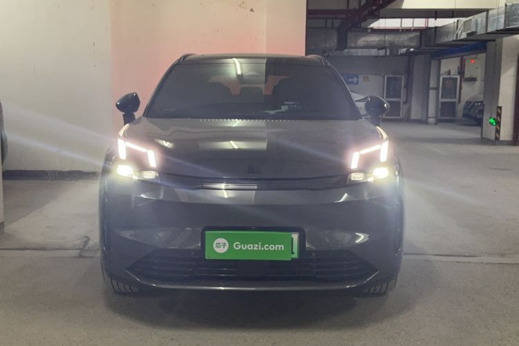 Used Lynk & Co 08 EM-P 2023 120km Long-Range Halo