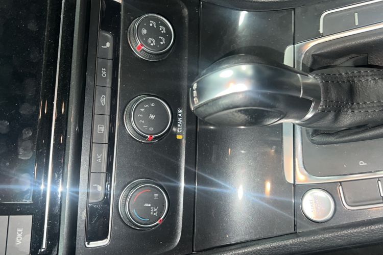 Used Volkswagen Golf 2019 280TSI DSG Luxury Version China VI Standard Exterior 10