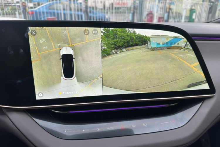 Used Hongqi EH7 2024 820 Pro Interior 11