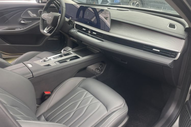 Used Chery Arrizo 8 2024 1.6T DCT Smart Interior 5