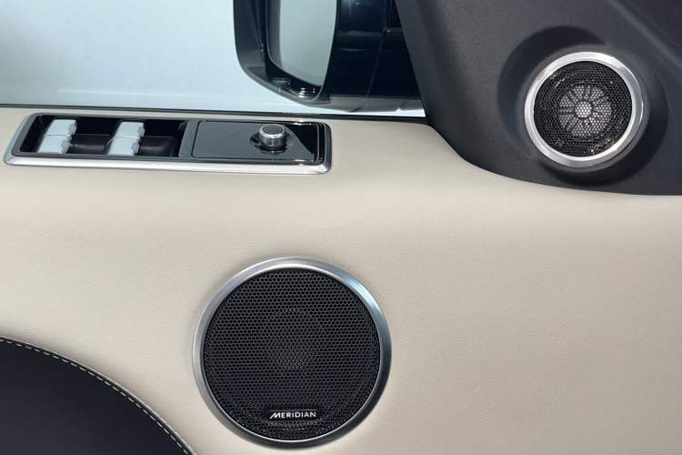 Used Land Rover Range Rover Sport 2022 3.0 L6 Ink Blue Glitter Edition