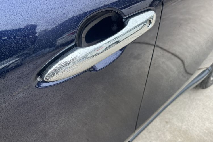 Used Toyota Harrier 2022 2.0L CVT Two-Wheel Drive Deluxe Edition
