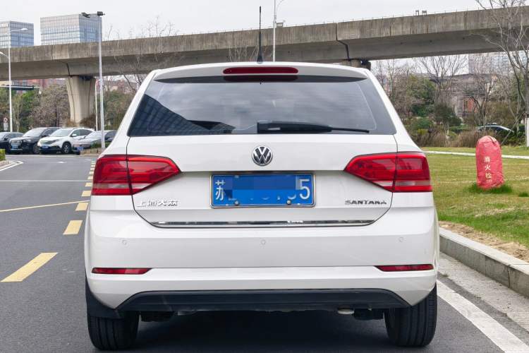 Used Volkswagen Santana 2015 Haval H6 1.6L Automatic Comfort Model Exterior 4