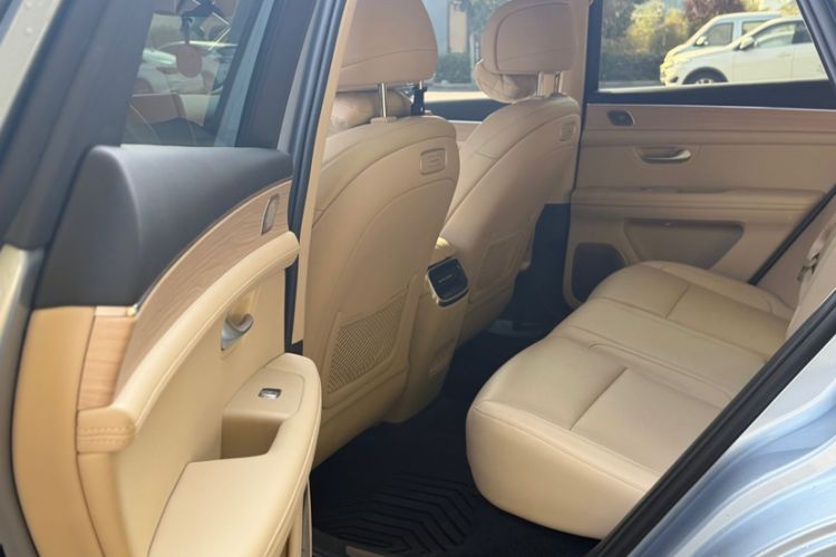 Used Hima AITO M5 2024 Extended-Range Max Rear-Wheel Drive Advanced Intelligent Driving Version
