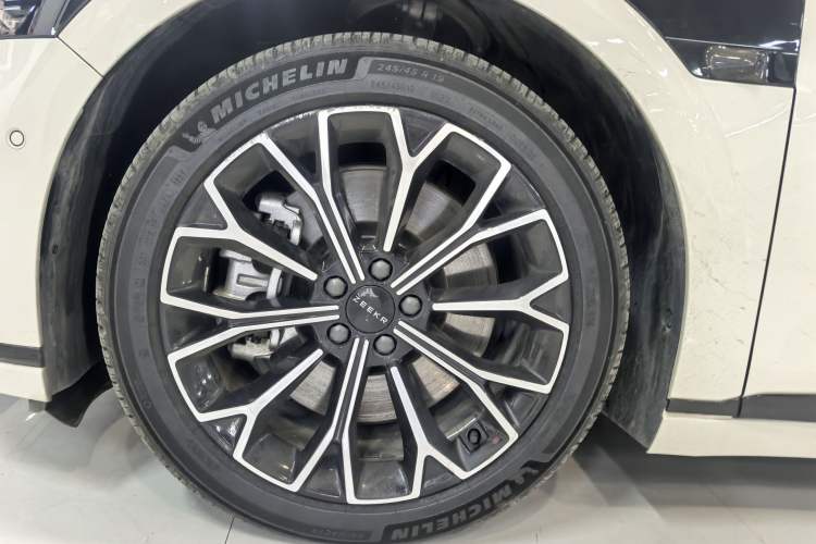 Used Zeekr 007GT 2025 Rear-Drive Intelligent Driving Version 75 kWh
