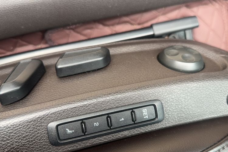 Used Volkswagen Magotan 2012 Travel Edition 2.0 TSI Luxury Version