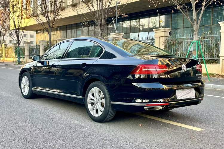 Used Volkswagen Magotan 2018 380TSI DSG Luxury Model
