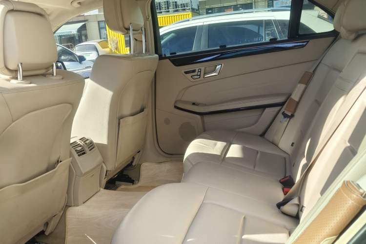 Used Mercedes-Benz E-Class 2014 Restyled E 260 L Sport Edition
