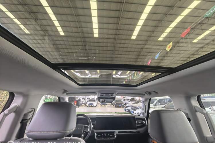 Used BAIC Off-Road BJ40 2024 2.0T All-New Urban Hunter Edition Chivalrous Style