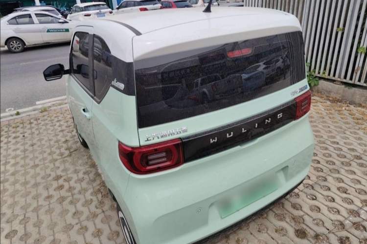 Used Wuling Hongguang MINIEV 2022 Macaron Fashion Model Lithium Iron Phosphate