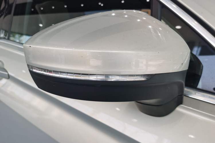 Used Volkswagen Tiguan L 2018 380TSI Automatic All-Wheel Drive Luxury Edition