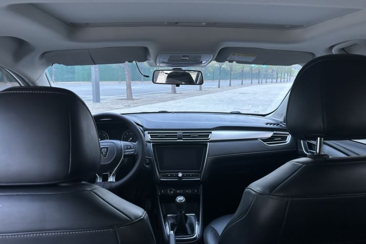 Used Roewe i5 2020 1.5L Manual 4G Connect Leehao Flagship Edition