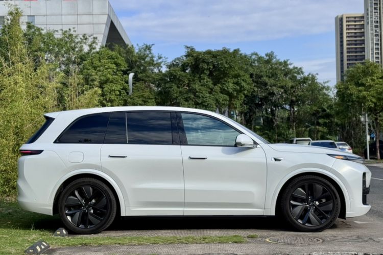 Used Li Auto L8 2023 Pro Model