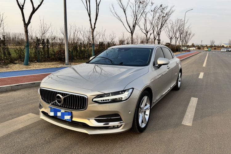 Used Volvo S90 2018 T4 Zhiyuan Edition