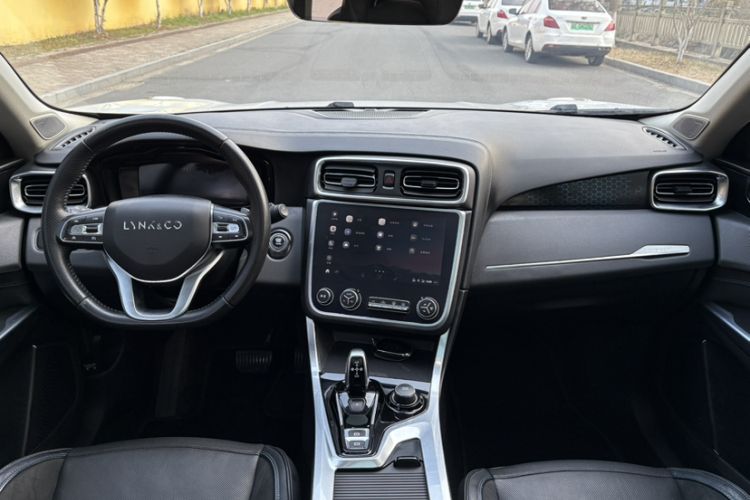 Used Lynk & Co 01 EM-P 2018 1.5T PHEV JingPro National Emission Standard V