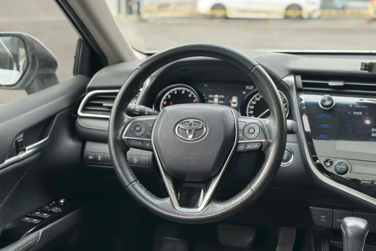 Used Toyota Camry 2019 2.0G Luxury Edition China VI Standard
