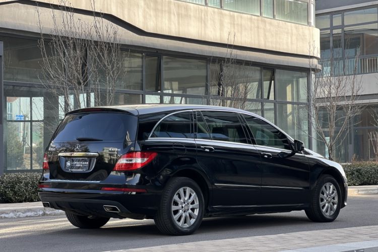 Used Mercedes-Benz R-Class 2011 R 350 L 4MATIC
