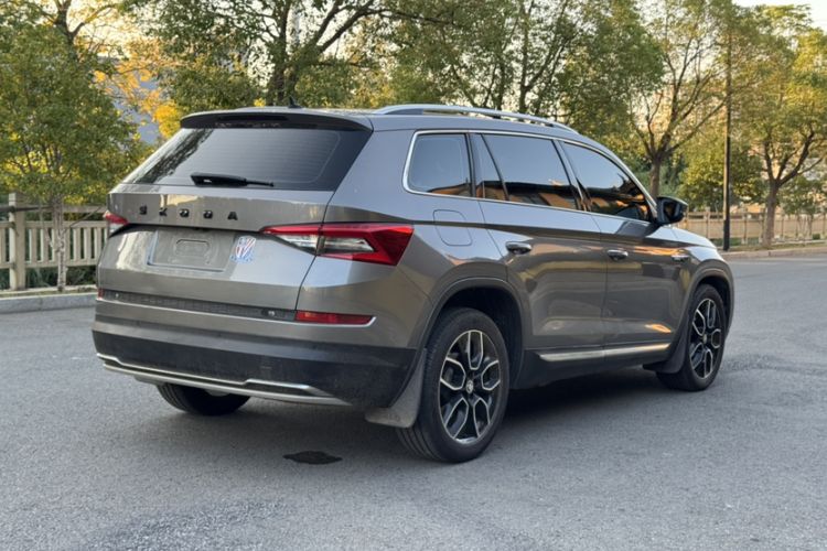 Used Skoda Kodiaq 2019 Facelifted TSI330 7-Seater Two-Wheel-Drive Luxury Enjoyment Edition China VI Standard