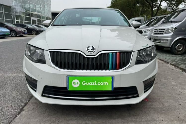 Used Skoda Octavia 2017 1.6L Automatic Smart Drive Edition
