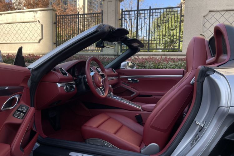 Used Porsche 718 2022 Boxster 2.0T