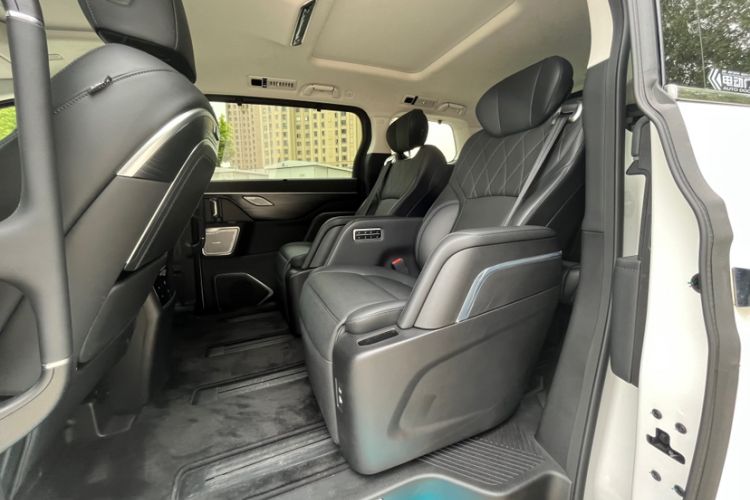 Used Wey Gaoshan 2023 Four-Wheel Drive Flagship Edition
