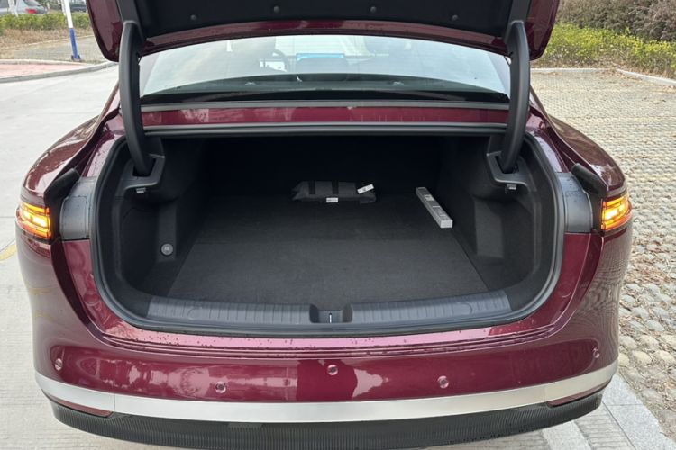 Used Chery Fulwin A9L 2025 Model, Four-Wheel Drive High-Energy Peak Edition