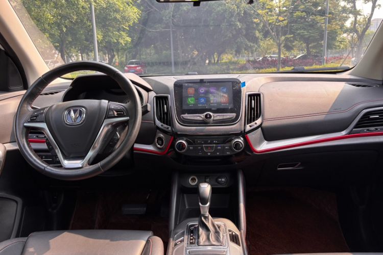 Used CHANGAN CS55 2018 1.5T Automatic Colorful Edition China V Standard Interior 1