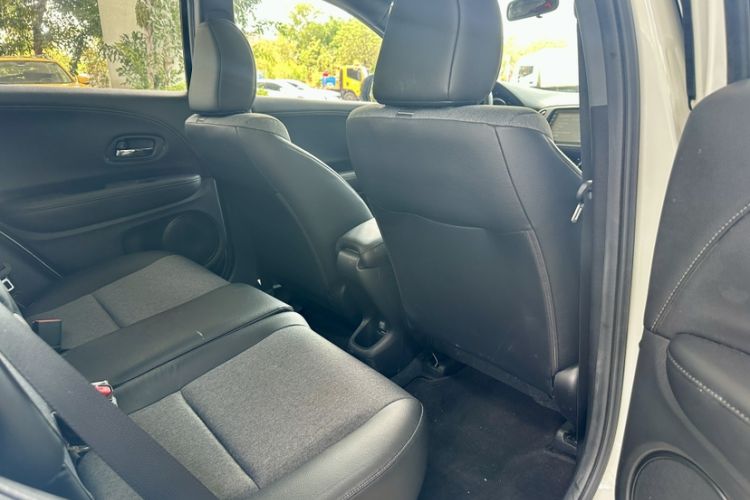 Used Honda XR-V 2020 220TURBO CVT Luxury Edition Interior 2